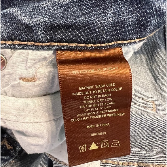 KUT FROM THE KLOTH Denim Boyfriend Shorts - Picture 13 of 13